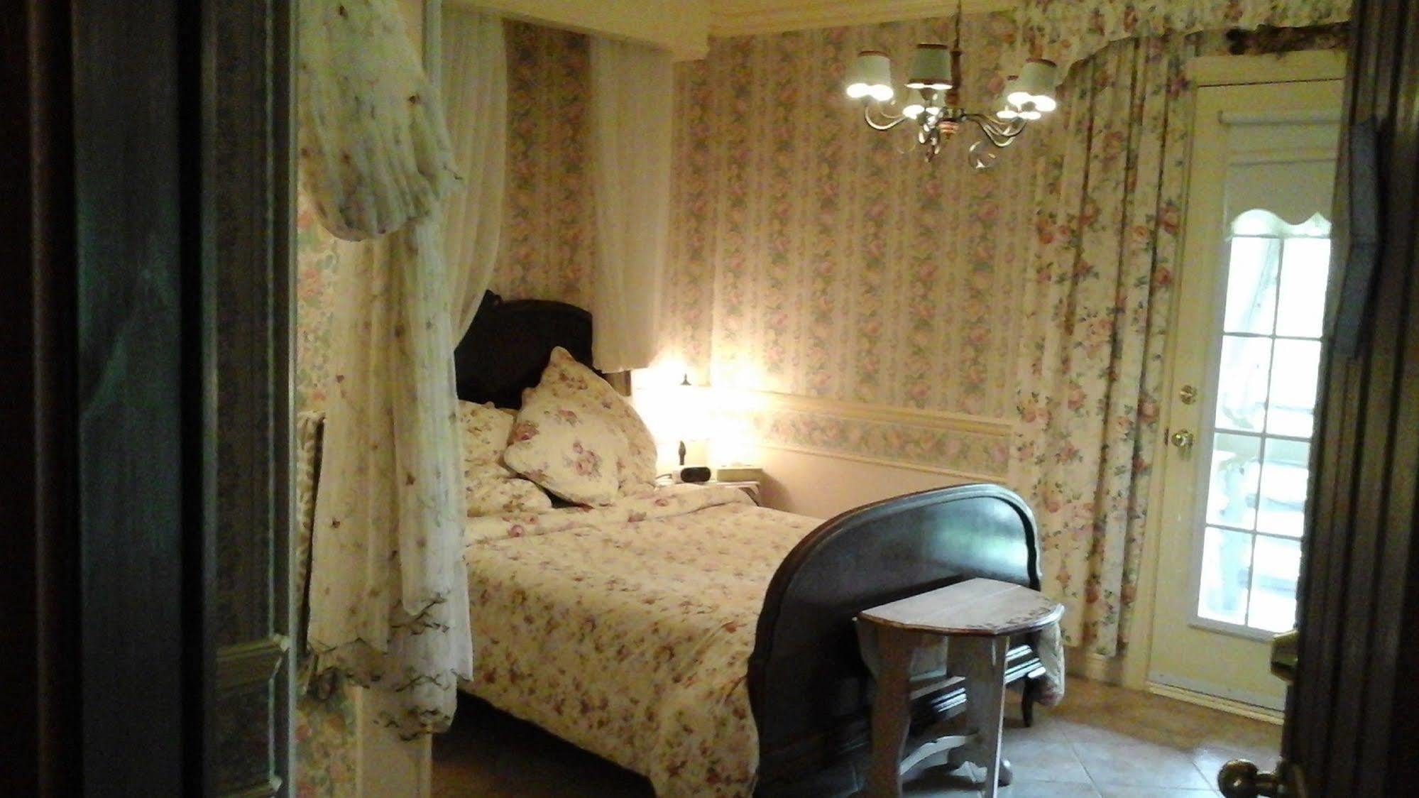 Jardins De L'Achillee Millefeuille Bed & Breakfast La Conception Bagian luar foto