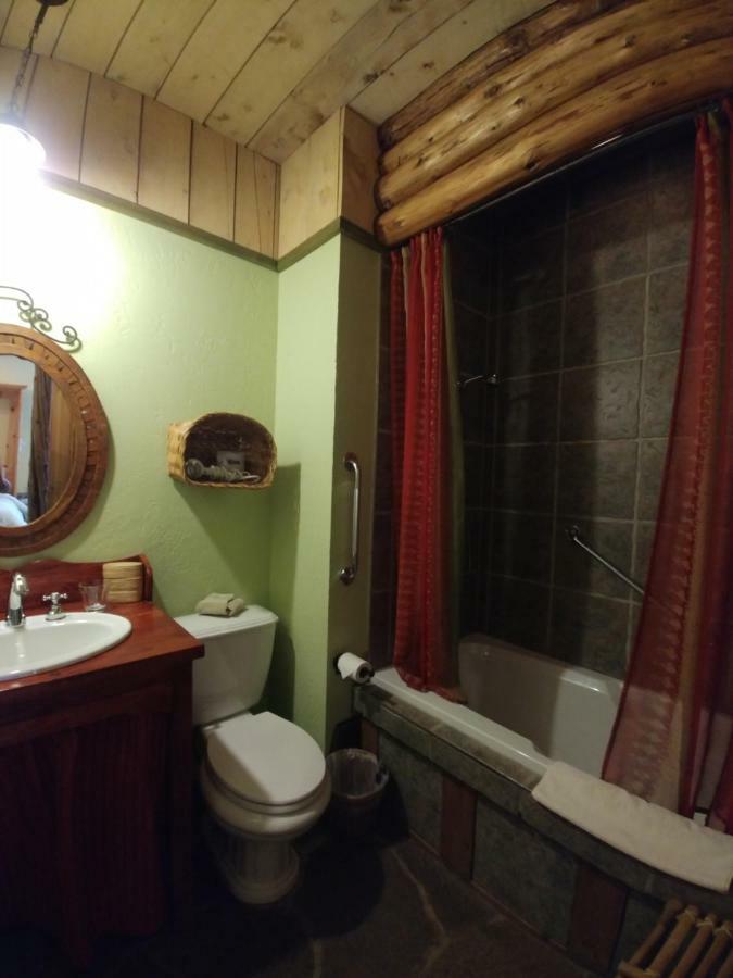Jardins De L'Achillee Millefeuille Bed & Breakfast La Conception Bagian luar foto