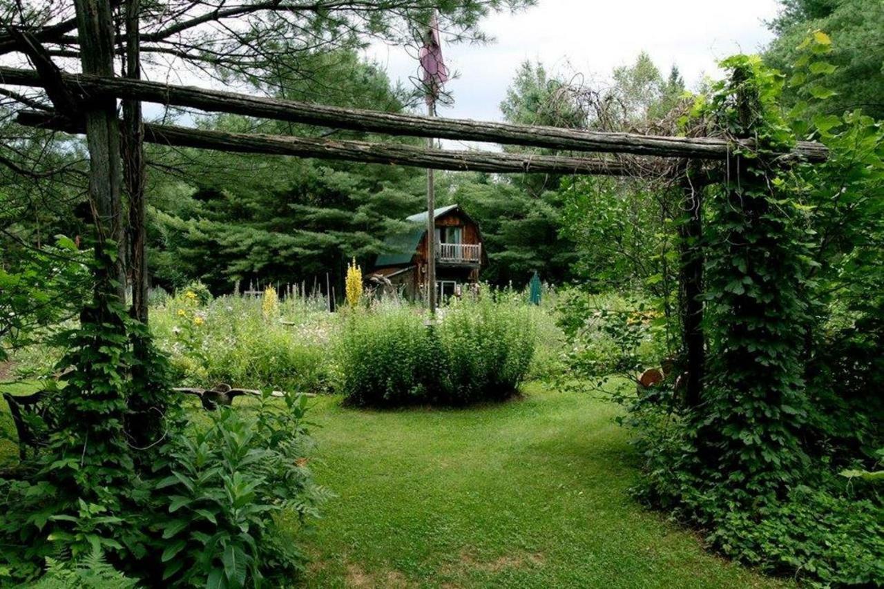 Jardins De L'Achillee Millefeuille Bed & Breakfast La Conception Bagian luar foto